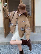 高级小众复古美式咖色棒球服外套女春秋2025年超火好看短夹克上衣，女装派克服，2D034