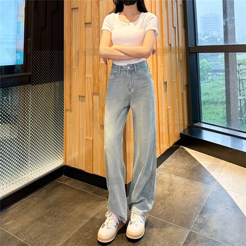 2024年新中式直筒牛仔裤女高级轻奢后袋款宽松显瘦浅蓝色窄版阔腿,女装牛仔裤,梦白服饰厂