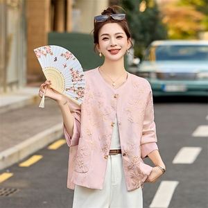 粉色小香风圆领提花外套女2025春季新款今年流行新中式小西服上衣图片