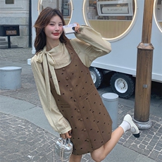 法式复古背带裙套装女2025新款盐系高级感洋气时尚背心裙两件套，女装套装/套裙，维壹