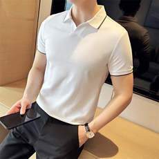 白色