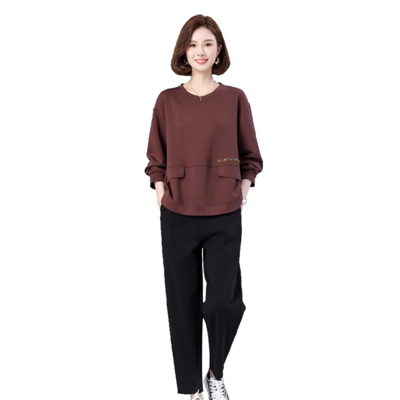 现货2023秋季新款小众设计毛刷绣圆领休闲遮肚显瘦套装两件套,女装套装/套裙,深水步