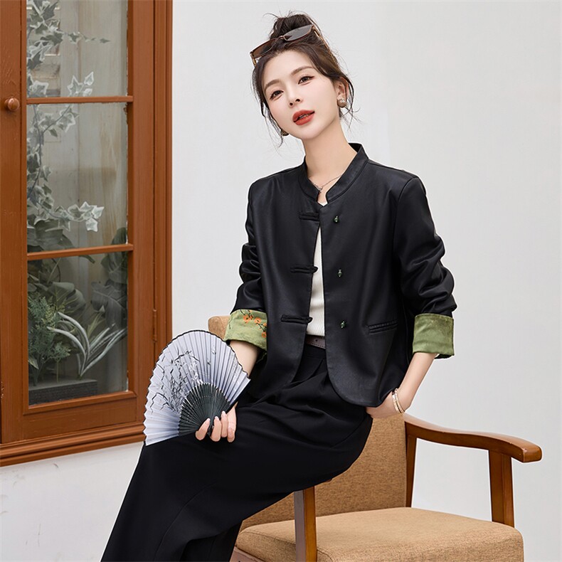 现货新款仿真皮皮衣2024春装立领仿绵羊皮夹克新中式短款外套女,女装皮衣,潮流依族