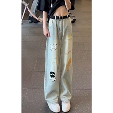 泥黄色