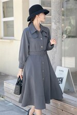 秋款风衣裙，女装风衣，到位