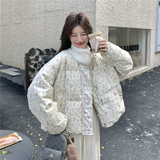 法式温柔风碎花立领短款羽绒服女2025冬季新款加厚保暖面包服外套，女装羽绒服，维壹