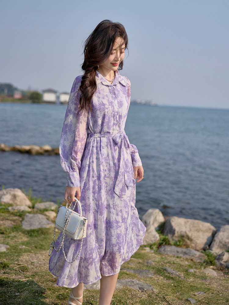 紫色碎花衬衫连衣裙女新款法式独特气质收腰裙子,女装连衣裙,韩蔻秀