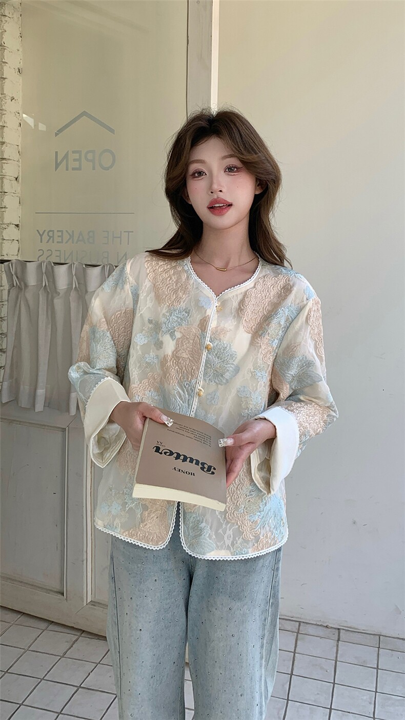 新款上新2025蓝色立体花朵刺绣防晒外套女85076-208A-P170-K255,女装短外套,浙宝208A