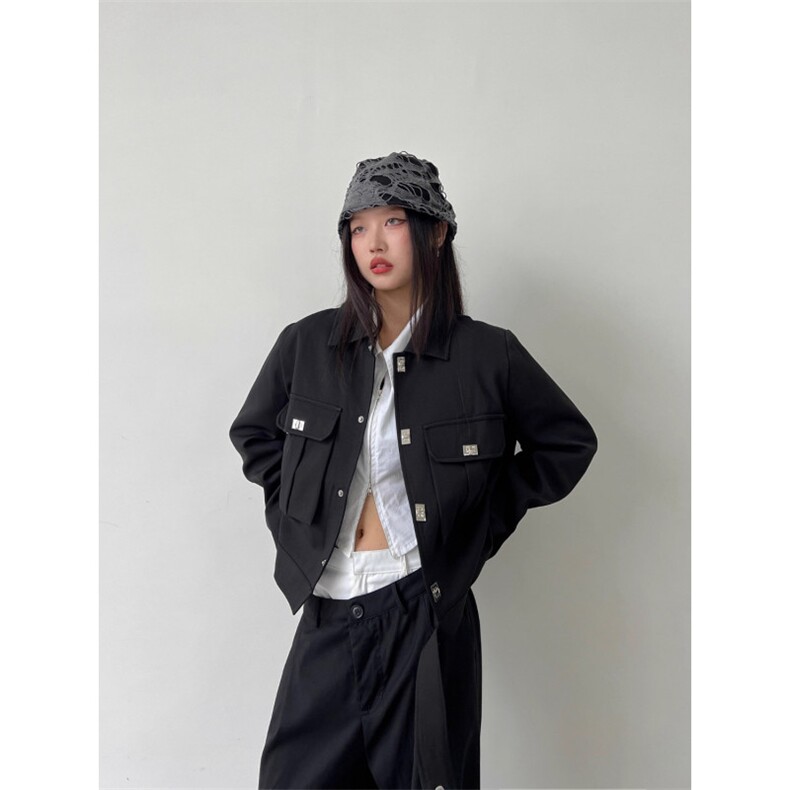春秋休闲宽松慵懒小众设计感金属钮扣装饰大口袋短款夹克外套女,男装夹克,星座506A