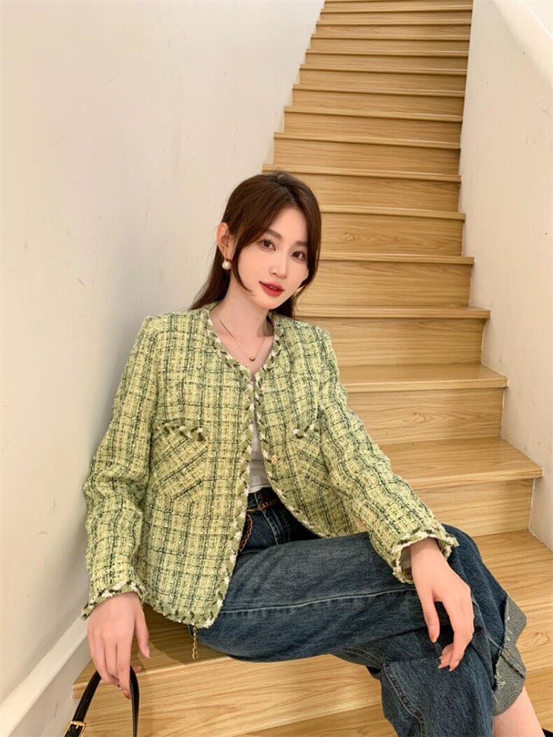 草绿色含羊毛面料韩版甜美淑女气质高雅外套，其它，荷塘月色