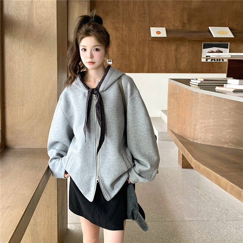 灰色简约连帽拉链卫衣女2025秋新款韩版设计感宽松减龄小个子外套，女装大码女装，浙宝208