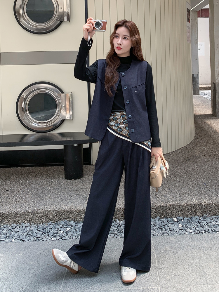 已出大货！25年时尚休闲上衣马甲长裤三件套2C212-G169-P185-K278,女装套装/套裙,2C212