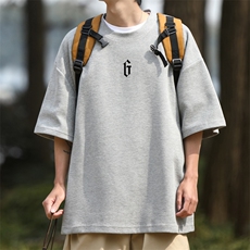 灰色
