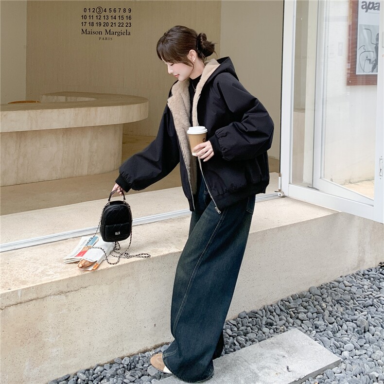 韩系工装风连帽派克服羊羔毛绒外套女冬2025新款保暖加厚加绒外套,女装短外套,艾米莉亚