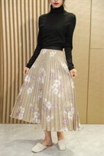 时尚花半裙，女装半身裙，壹号风暴