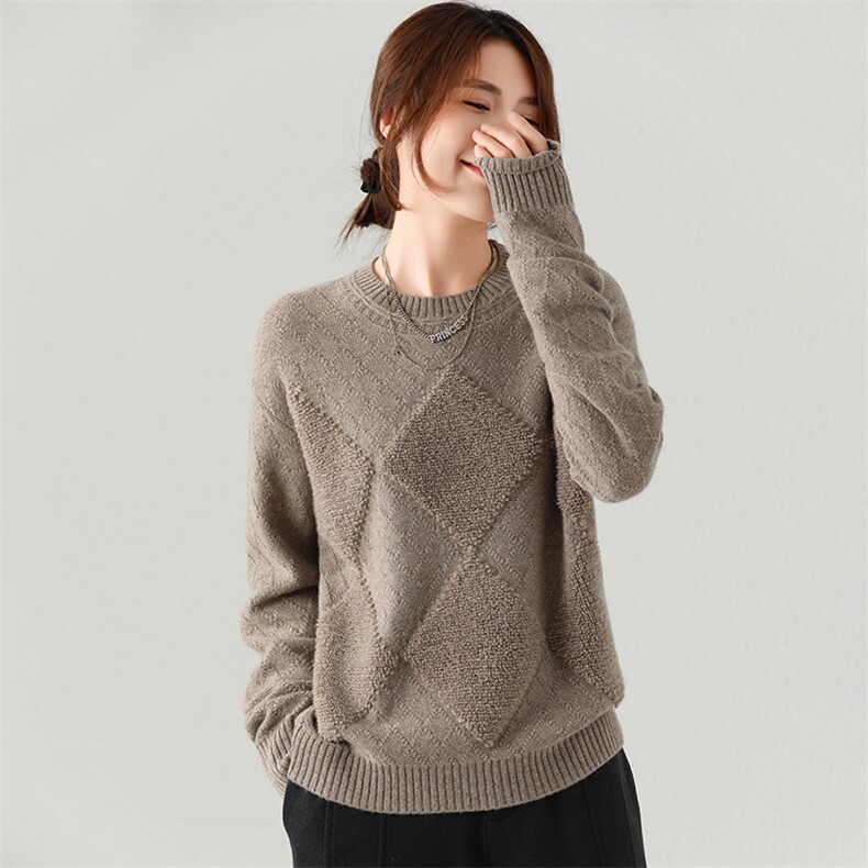 2024秋季新款女士圆领菱形格长袖短款套头35%羊绒衫通勤百搭，女装羊绒衫，富泽羊绒