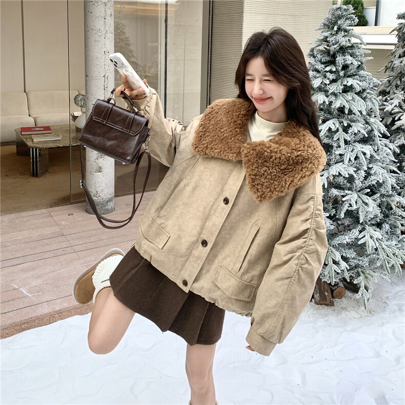 韩版宽松显瘦保暖羽绒服女冬季短款休闲90白鸭绒加厚毛领外套，女装羽绒服，维壹