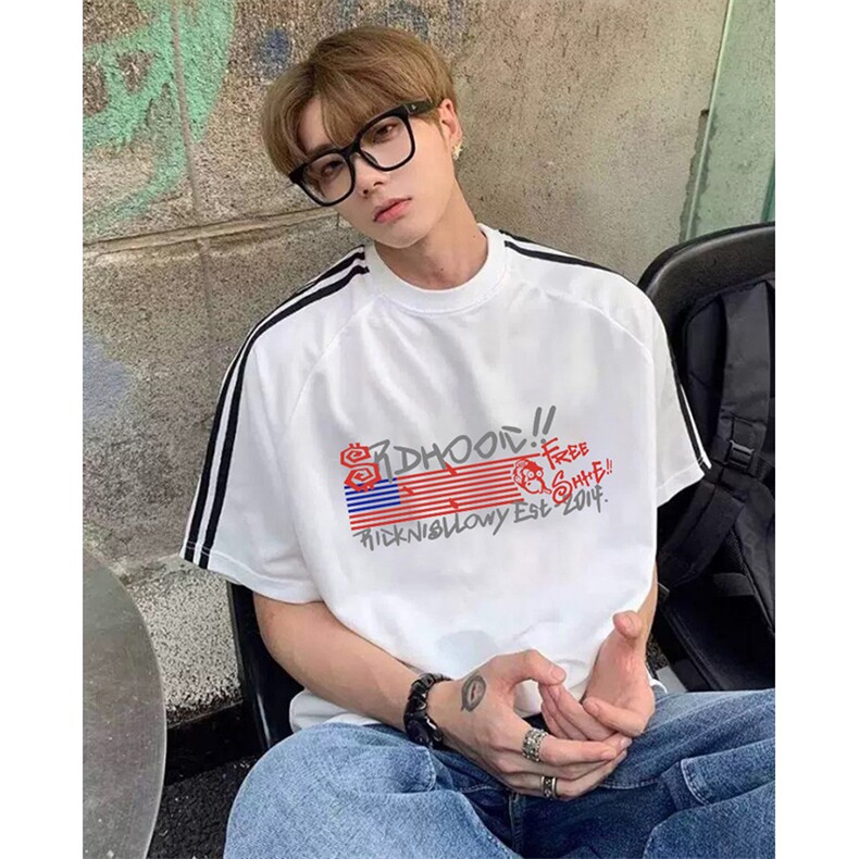 抖音得物高品质二开240克宽松纯棉美式潮牌三条杠织带短袖T恤，男装T恤，电商A486