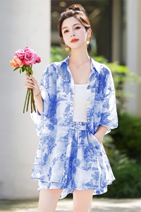 衬衫短裤套装女2025夏季新款欧货防晒时尚洋气休闲减龄印花两件套图片