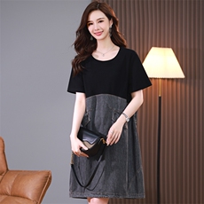 2025年夏季新款潮假两件中长款拼接牛仔裙，女装牛仔裙，简韵佳