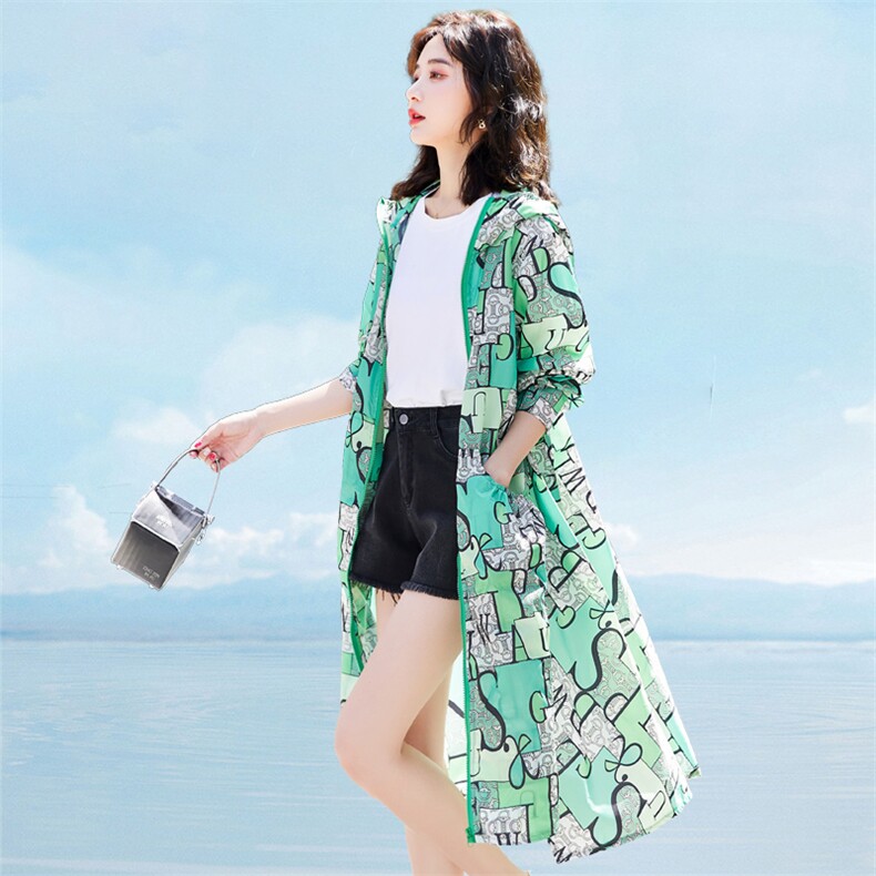 2024夏季新款防晒服长款印花连帽大码宽松超薄拉链款,女装防晒衣,蝶眷
