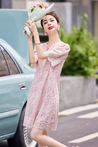 Miss DG 设计感小众名媛时尚2025夏小香风花边时尚短袖半裙图片