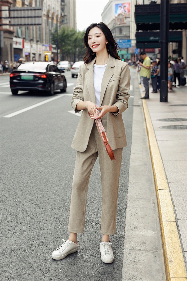 两件套2021年秋季短袖收腰百搭时尚纯色简约潮流,女装套装/套裙,辉之琳