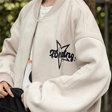 米白色
