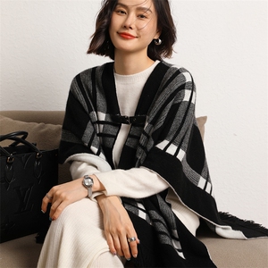 四季可穿山羊绒斗篷披风女可穿流苏格子外搭披肩图片
