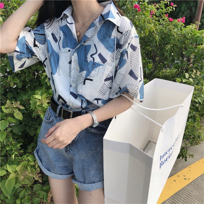 2021韩版小清新几何印花衬衫短袖休闲显瘦衬衣上衣,女装衬衫,潮品会
