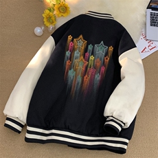 黑色
