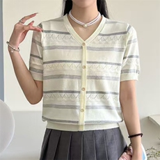 条纹V领短袖上衣女25年夏新款时尚设计感宽松冰丝针织衫套头女T恤，女装T恤，暖姿羊绒