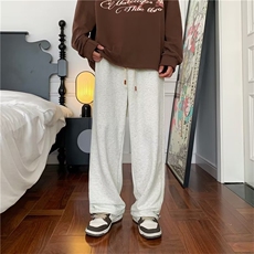 灰色