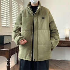 军绿色