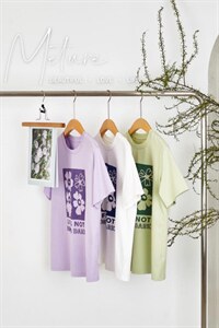 现货夏款印花短袖T恤图片