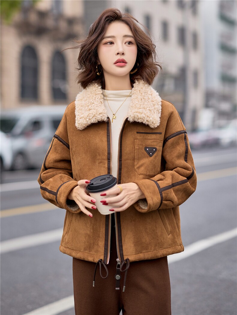 9109时尚麂皮绒皮毛一体外套,女装羊羔毛/颗粒绒,依路服饰