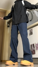 黑色冲锋裤子男款秋冬季加绒加厚防水宽松斜切工装直筒运动休闲裤，男装休闲裤，电商B388