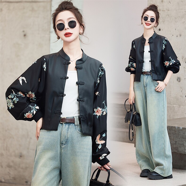 蝴蝶刺绣拼接盘扣皮衣外套女2025春新款休闲百搭新中式棒球服上衣,女装短外套,曼娅璐