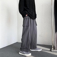 灰色