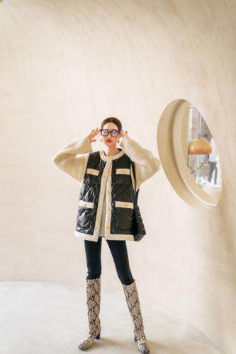 冬季新款经典黑白撞色小香风羽绒马甲，女装马夹，AUDREY WANG