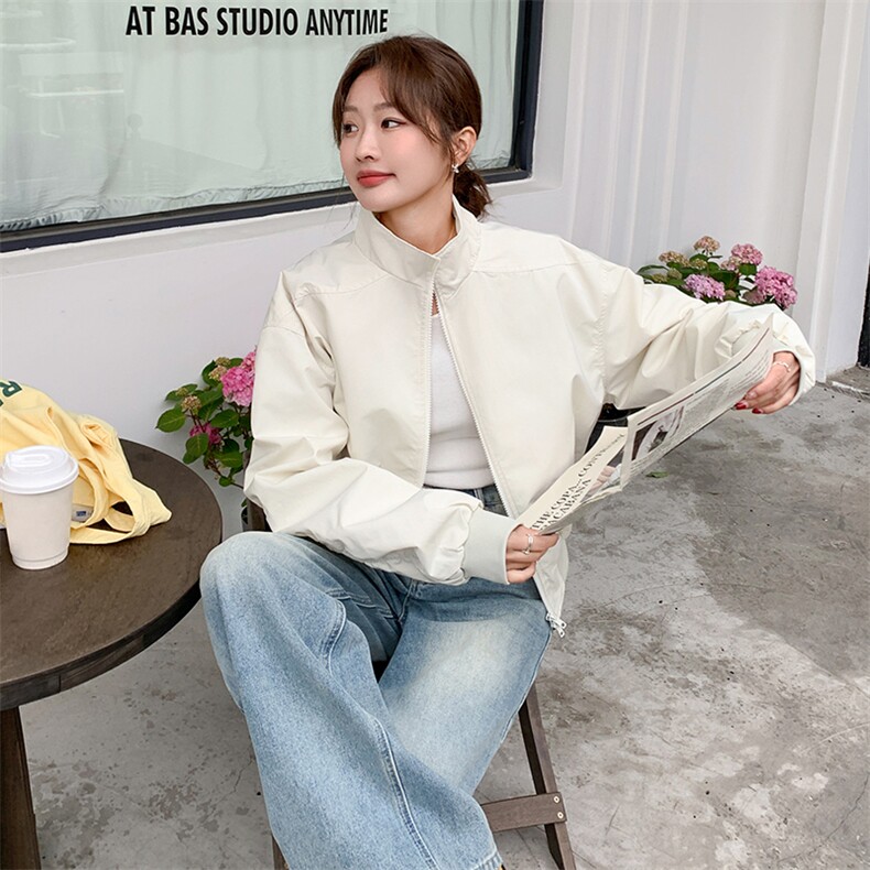 【新款！！】米白色休闲百搭棒球服韩版夹克2005款P135K208图片