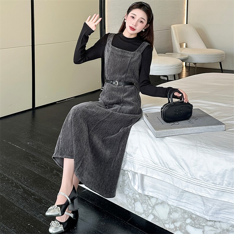 红色背带连衣裙套装女早春新款2025超火气质高级感长裙两件套,女装套装/套裙,天丽