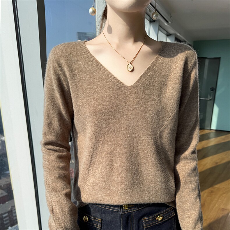 V领女2025秋冬新款宽松打底衫针织毛衣洋气内搭，女装羊毛衫，君贝羊绒