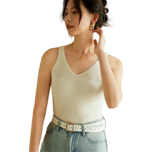 秋冬新款山羊绒女前U后V坑条吊带背心纯色显瘦百搭baby绒无袖图片