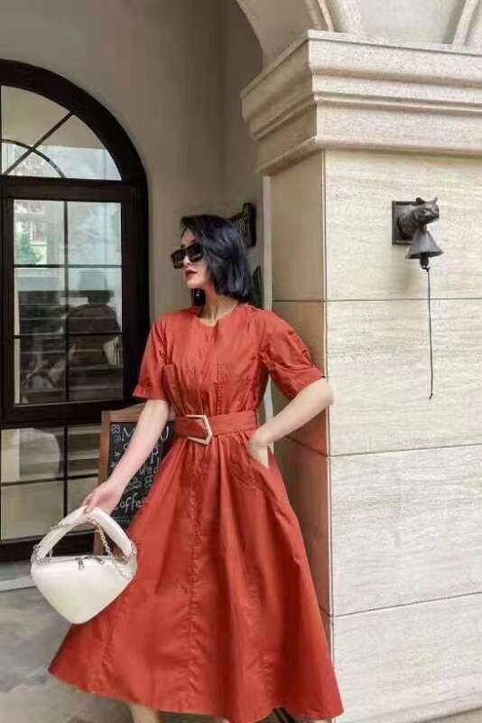 2022夏季款连衣裙，女装连衣裙，秋莎明月