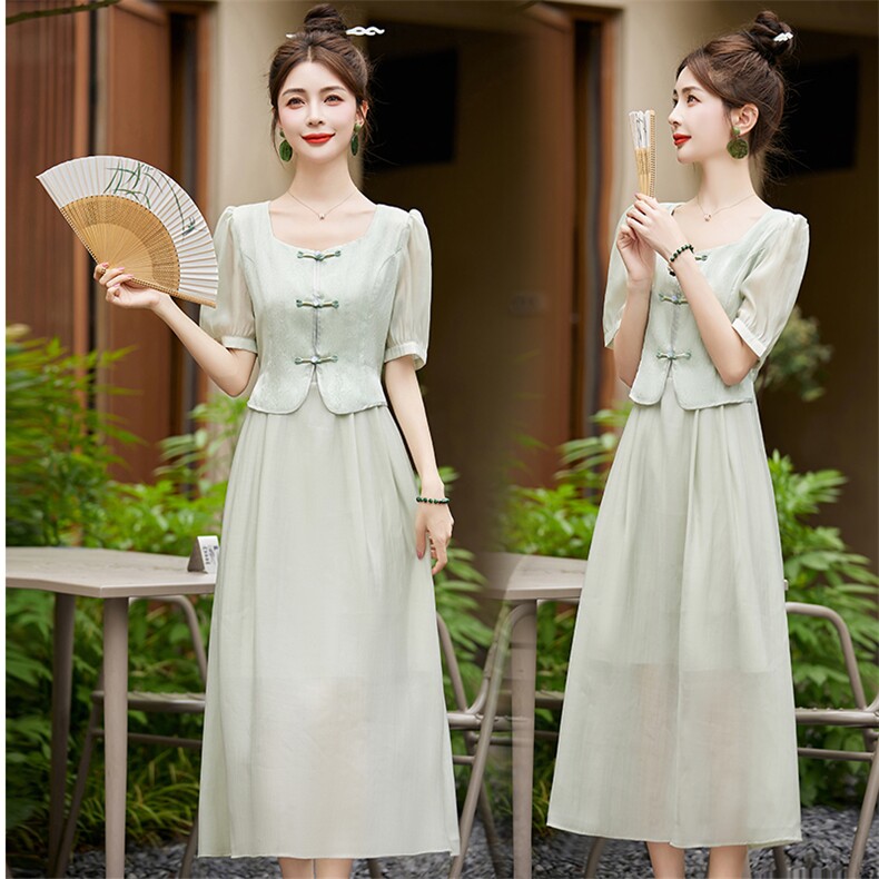 现货夏季新款高级感帼风潮流时尚显瘦气质连衣裙，女装连衣裙，韩然一族