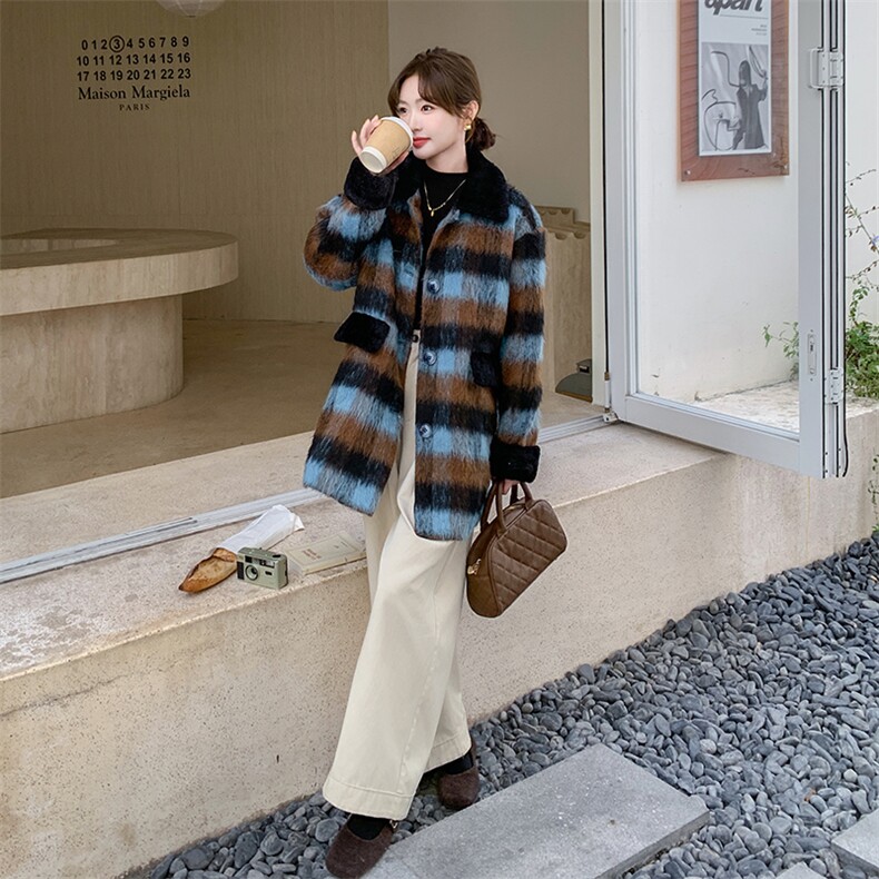 新款，拼羊羔毛呢料大衣B081-8724-P185-K258可退可换货号：8724，女装毛呢外套，浙宝276（原081）