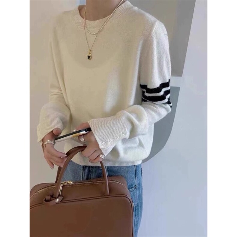 时尚百搭圆领羊毛衫宽松秋冬单品显瘦显气质,女装羊毛衫,恩泰羊绒