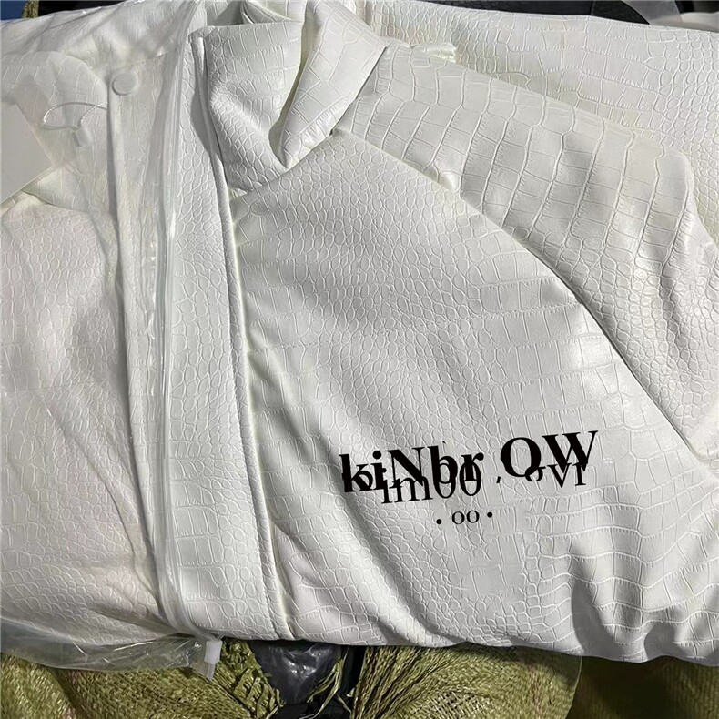 鳄鱼皮印花 现印-8507 PU情侣鳄鱼纹PU皮棉服P100图片