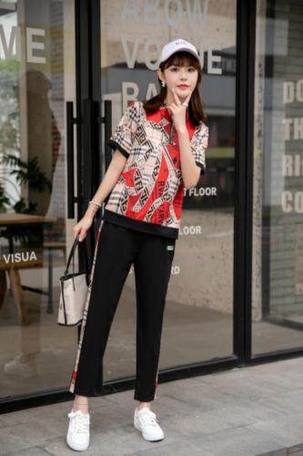 现货供应：冰麻丝套装M一XXL，女装职业装，拉思维加丝